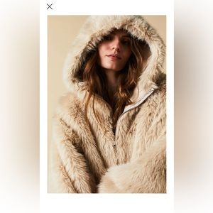 “Teddy Pullover” Hoodie Jacket fuzzy warm worn a 3 times. Excellent condition.
